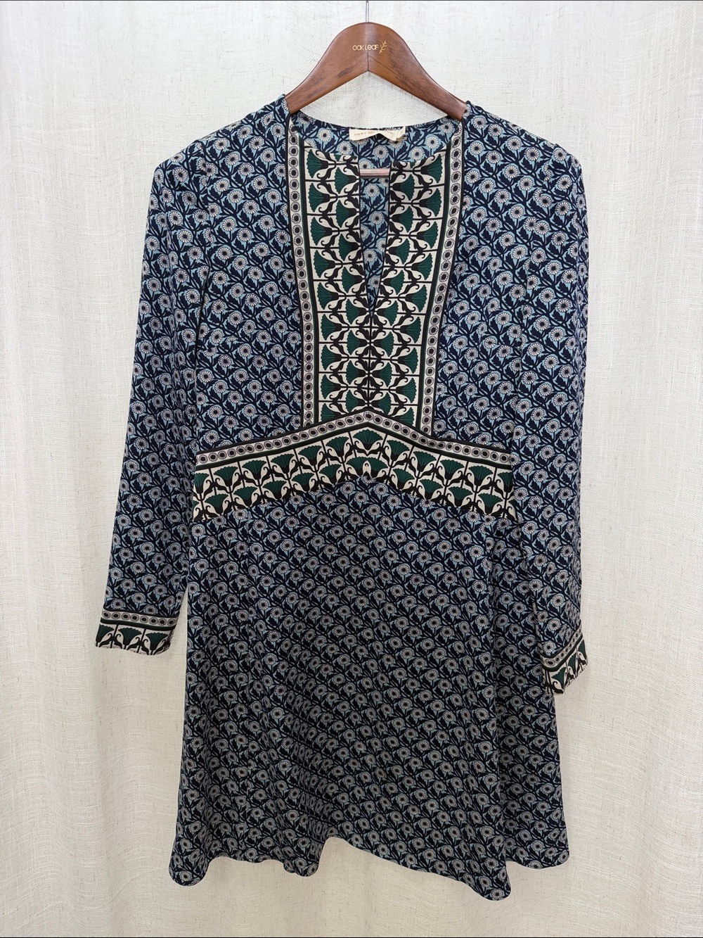 Tory Burch Indigo Floral  V-Neck Dress Size 4 Excellent Condition